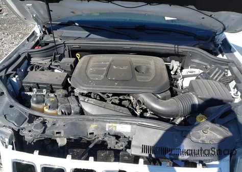 2016 Jeep Grand Cherokee Laredo z USA, uszkodzony, nr VIN 1C4RJEAG3GC382241